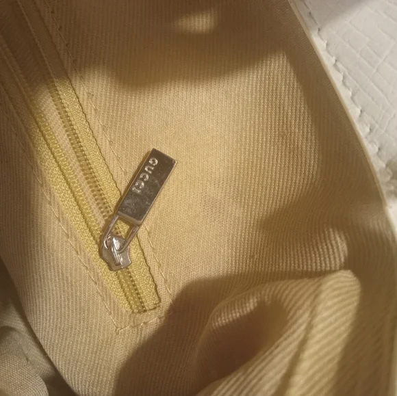 Gucci Rajah Handbag - Picture 2 of 7